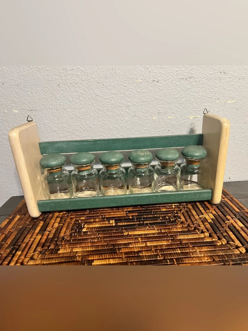 Wooden Spice Rack Kitchen organizer 6 Bottles